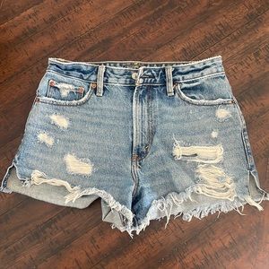 Abercrombie & Fitch Annie High Rise Jean Shorts